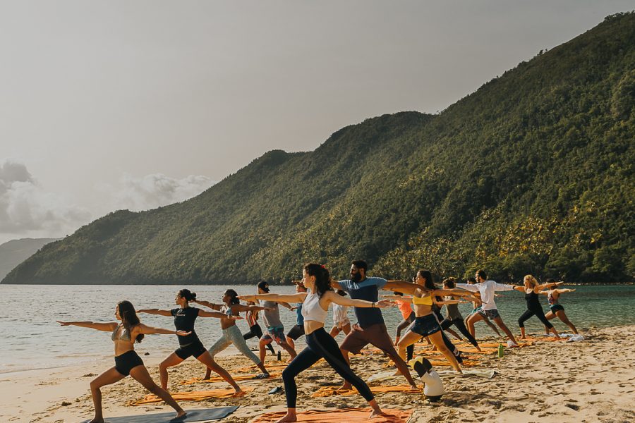 01Yoga-en-la-Playa.jpg 01Yoga-en-la-Playa.jpg
